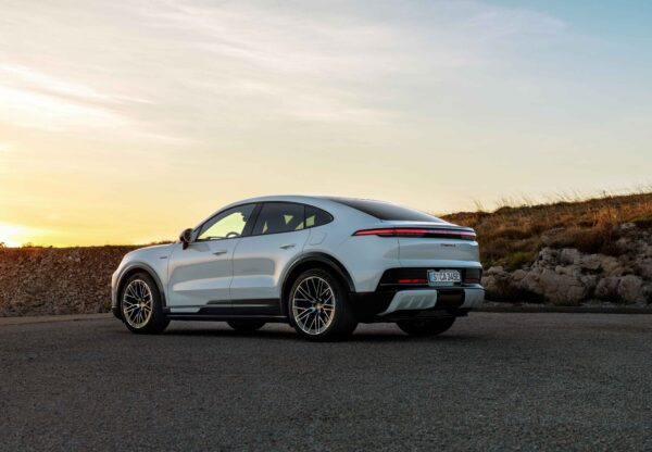 das neue Cayenne Coupé Electric