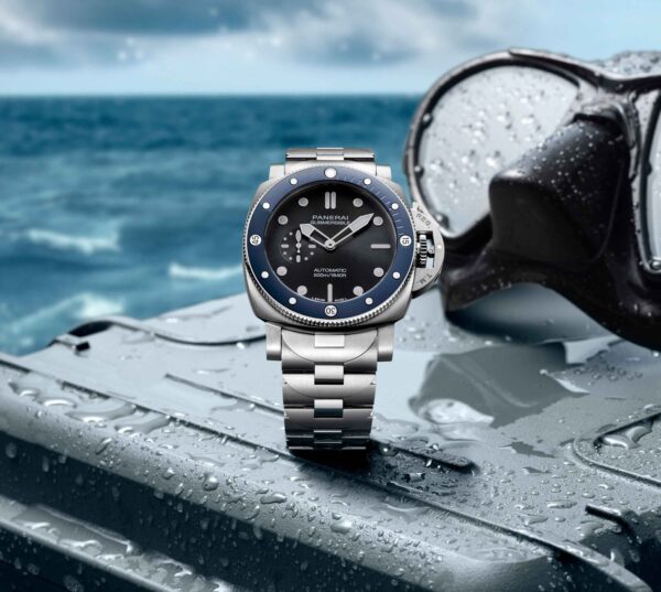 Panerai Submersible PAM01756