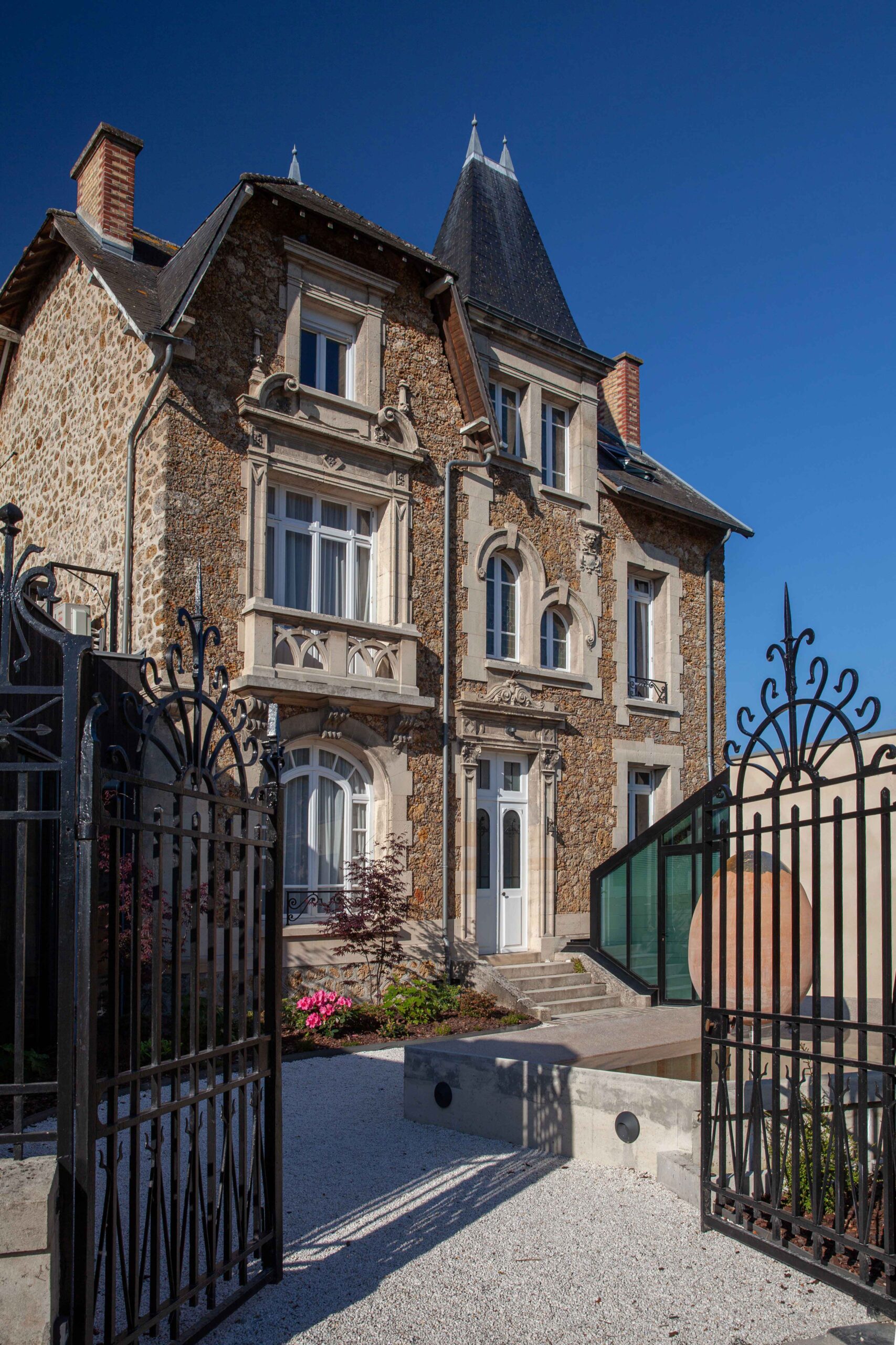 © Champagne Henri Giraud - Manoir